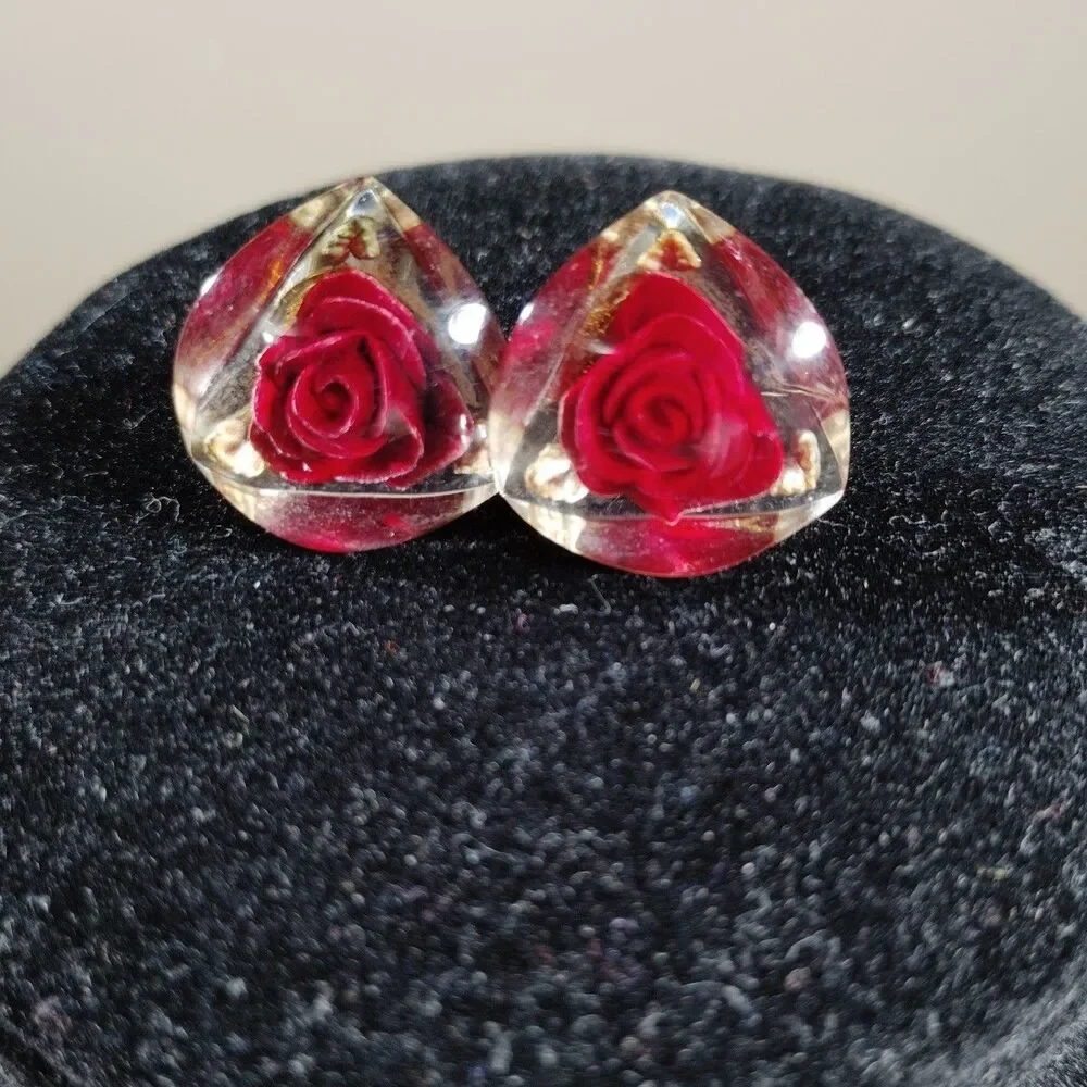 Vintage Rose Flower Screw Back Earrings Lucite Reverse Carved Jewelry Red